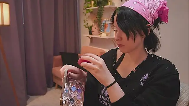 bluebeell online show from March 19, 2026, 1:11 pm