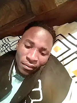 Snapshot of King00219 chatting on October 2, 2025, 1:47 pm King00219 online show from October 2, 2025, 1:47 pm