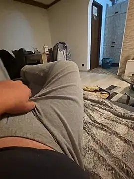 bigdicksklave online show from December 5, 2025, 11:31 am