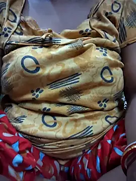 Snapshot of cute_aami chatting on September 25, 2025, 12:11 pm cute aami online show from September 25, 2025, 12:11 pm