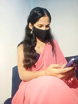 TheSassyGirl7 online show from November 7, 2025, 6:45 pm