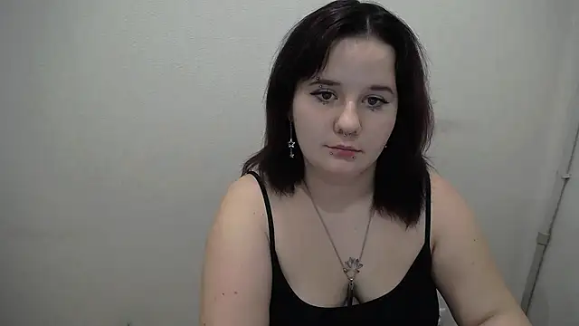 Snapshot of Mina_sky_ chatting on October 29, 2025, 7:46 pm Mina sky online show from October 29, 2025, 7:46 pm