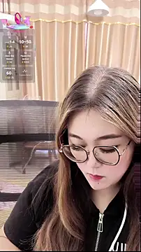 Sweetfeifei online show from September 24, 2025, 6:31 am