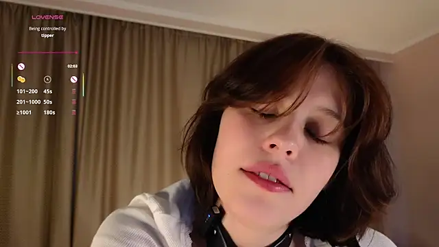 Snapshot of LurleneRamo chatting on September 19, 2025, 1:09 am LurleneRamo online show from September 19, 2025, 1:09 am