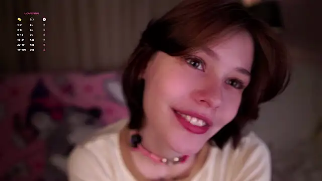 Snapshot of LurleneRamo chatting on October 10, 2025, 1:06 am LurleneRamo online show from October 10, 2025, 1:06 am