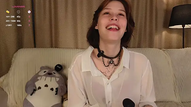 Snapshot of LurleneRamo chatting on September 18, 2025, 1:19 am LurleneRamo online show from September 18, 2025, 1:19 am