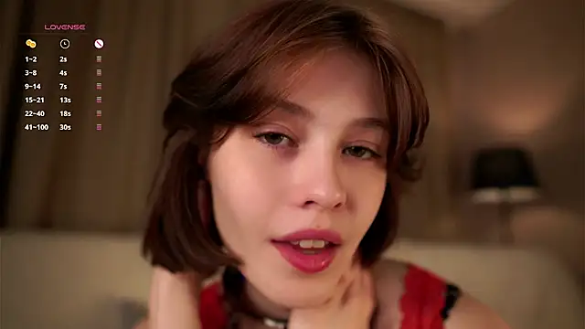 Snapshot of LurleneRamo chatting on September 29, 2025, 1:12 am LurleneRamo online show from September 29, 2025, 1:12 am