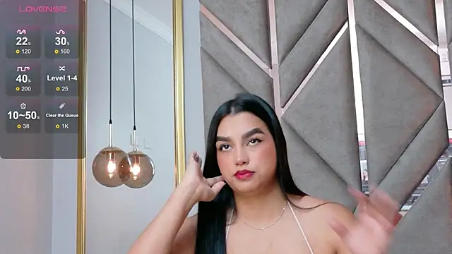 Bella-Rivers online show from September 15, 2025, 1:22 pm