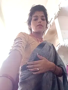 Snapshot of Rachna_Love chatting on September 13, 2025, 3:17 am Rachna Love online show from September 13, 2025, 3:17 am