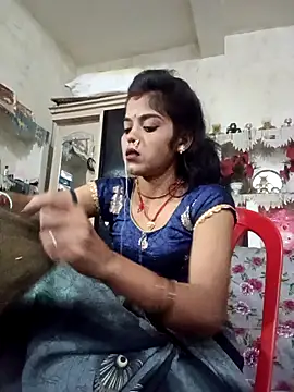 Snapshot of Rachna_Love chatting on September 25, 2025, 4:02 pm Rachna Love online show from September 25, 2025, 4:02 pm