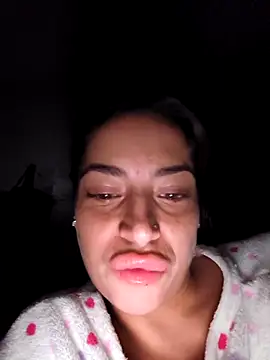 Snapshot of Eli9090 chatting on October 27, 2025, 12:22 am Eli9090 online show from October 27, 2025, 12:22 am