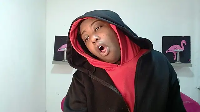 Snapshot of milykabombastik chatting on September 30, 2025, 12:44 pm milykabombastik online show from September 30, 2025, 12:44 pm