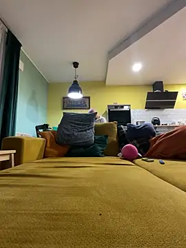 smint06 online show from October 3, 2025, 5:58 pm