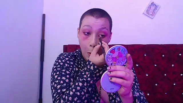 Cherry vald online show from November 14, 2025, 12:31 pm