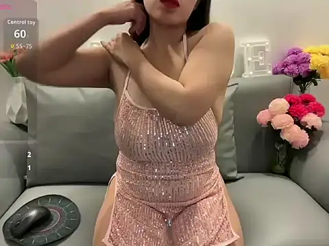 Snapshot of candiceempire chatting on October 5, 2025, 2:24 am candiceempire online show from October 5, 2025, 2:24 am