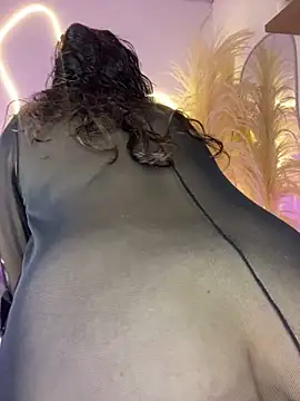 Snapshot of Zoe_Serrat chatting on September 26, 2025, 12:56 pm Zoe Serrat online show from September 26, 2025, 12:56 pm