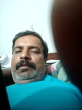 vardh033 online show from March 1, 2026, 4:56 am