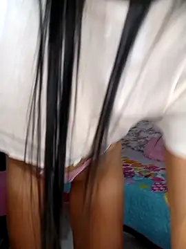 Snapshot of AlisSon__hot chatting on October 18, 2025, 1:24 pm AlisSon hot online show from October 18, 2025, 1:24 pm