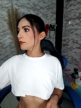 Snapshot of AlisSon__hot chatting on October 29, 2025, 4:00 am AlisSon hot online show from October 29, 2025, 4:00 am