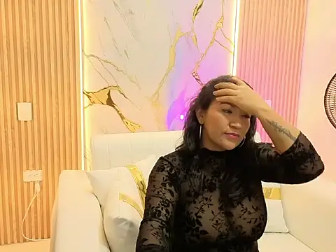 Madam Hott online show from September 9, 2025, 3:38 am