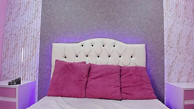 Snapshot of Rosse_Sato chatting on October 19, 2025, 2:36 am Rosse Sato online show from October 19, 2025, 2:36 am