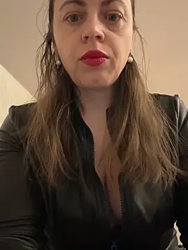 ladywithbigass online show from February 5, 2026, 5:58 am