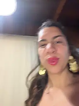 Souphicherry online show from April 3, 2026, 11:44 pm