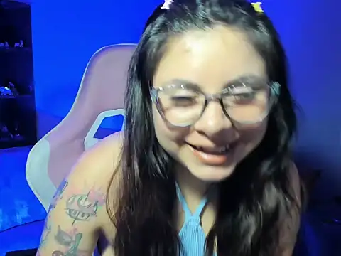 Aria sphrinx online show from September 12, 2025, 7:46 pm