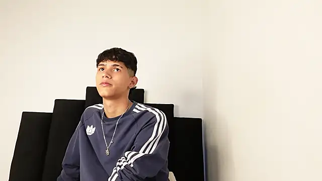 alexmark  online show from September 29, 2025, 7:30 pm