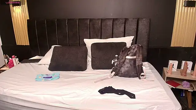 Snapshot of SexyRachel_ chatting on October 1, 2025, 11:58 am SexyRachel online show from October 1, 2025, 11:58 am