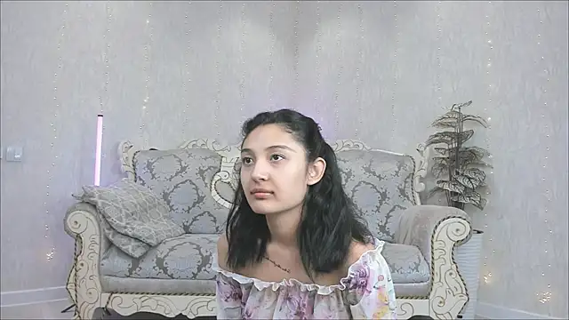 Snapshot of Rei_ramiki chatting on September 30, 2025, 5:24 am Rei ramiki online show from September 30, 2025, 5:24 am