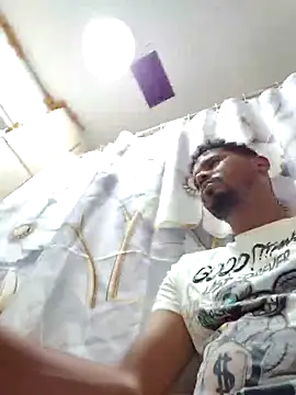 Snapshot of Danypeluche chatting on September 20, 2025, 4:50 am Danypeluche online show from September 20, 2025, 4:50 am