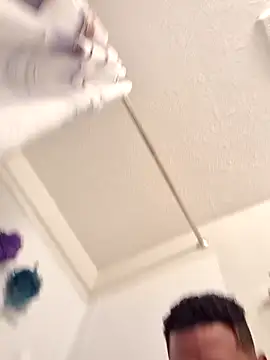 Snapshot of Danypeluche chatting on October 30, 2025, 3:49 am Danypeluche online show from October 30, 2025, 3:49 am