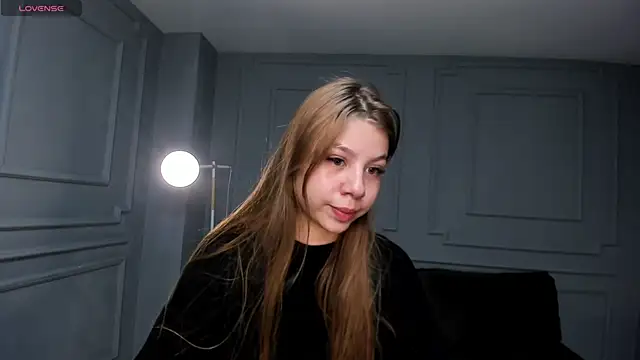 TiffannySins online show from March 15, 2026, 5:20 pm