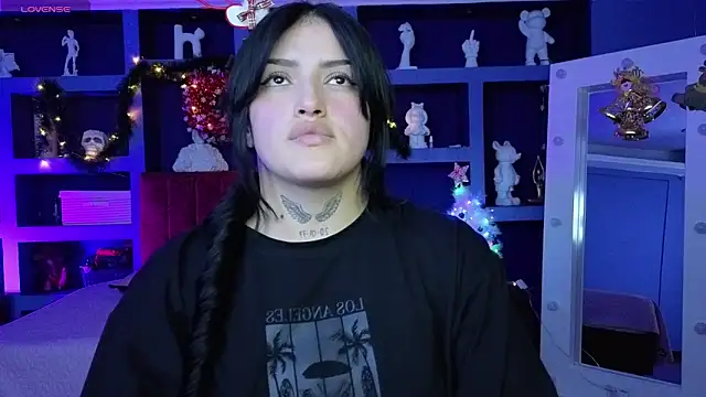 sari belle online show from December 19, 2025, 8:55 pm