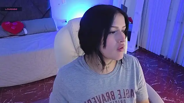 Snapshot of sari_belle chatting on February 27, 2026, 8:52 pm sari belle online show from February 27, 2026, 8:52 pm