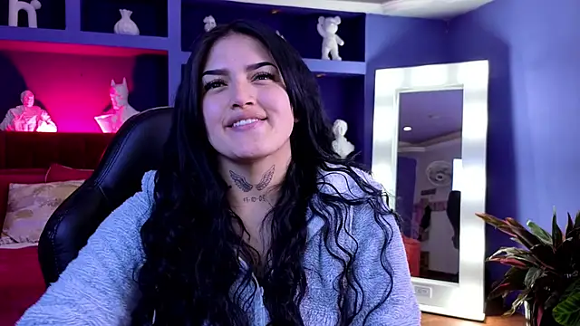 sari belle online show from September 13, 2025, 9:15 pm