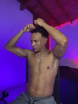 Snapshot of RickKrong_ chatting on October 8, 2025, 4:47 am RickKrong  online show from October 8, 2025, 4:47 am