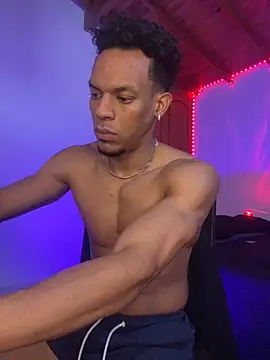 Snapshot of RickKrong_ chatting on October 21, 2025, 3:22 pm RickKrong  online show from October 21, 2025, 3:22 pm