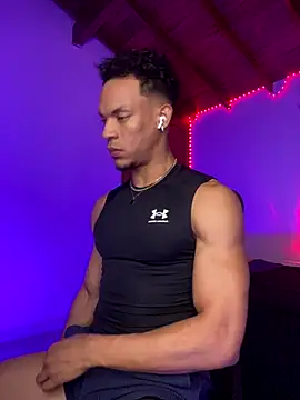 Snapshot of RickKrong_ chatting on October 10, 2025, 2:34 am RickKrong  online show from October 10, 2025, 2:34 am