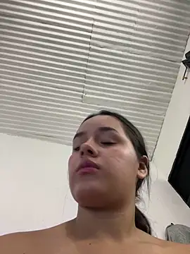 Luciaparker03 online show from March 19, 2026, 1:49 am