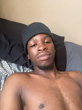 Kgaogelo18 online show from November 1, 2025, 9:36 am