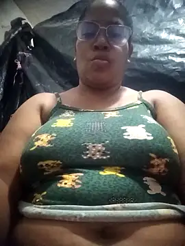 Big ass submissive online show from December 3, 2025, 1:28 am