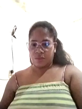 Snapshot of Big_ass_submissive chatting on October 11, 2025, 1:56 pm Big ass submissive online show from October 11, 2025, 1:56 pm