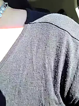 Snapshot of Swiss_Lady chatting on September 19, 2025, 10:19 am Swiss Lady online show from September 19, 2025, 10:19 am