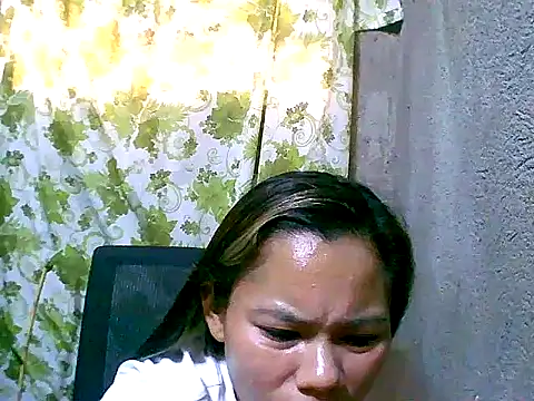 Sweeetgurll online show from September 16, 2025, 7:42 am
