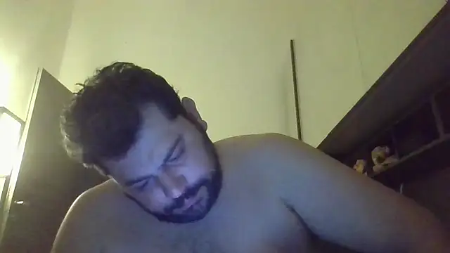 giuseppelovisi85 online show from September 22, 2025, 6:30 am