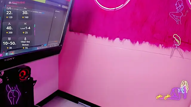 Natasha clifford online show from September 19, 2025, 3:10 am