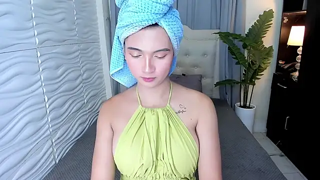 Snapshot of Patricia_Anderson chatting on October 30, 2025, 7:06 am Patricia Anderson online show from October 30, 2025, 7:06 am