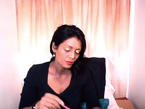 Snapshot of Indianpeaches chatting on October 2, 2025, 6:17 am Indianpeaches online show from October 2, 2025, 6:17 am